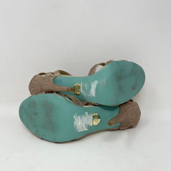 Blue by Betsey Johnson Tee Dress Sandals Womens 7 Champagne Glitter Heels - Picture 8 of 8
